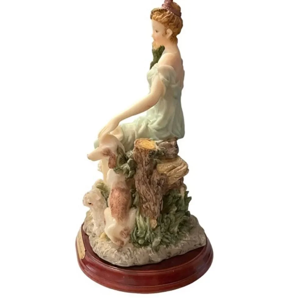 Unique Collection Porcelain Lady With Animals Figurine - Picture 6 of 6